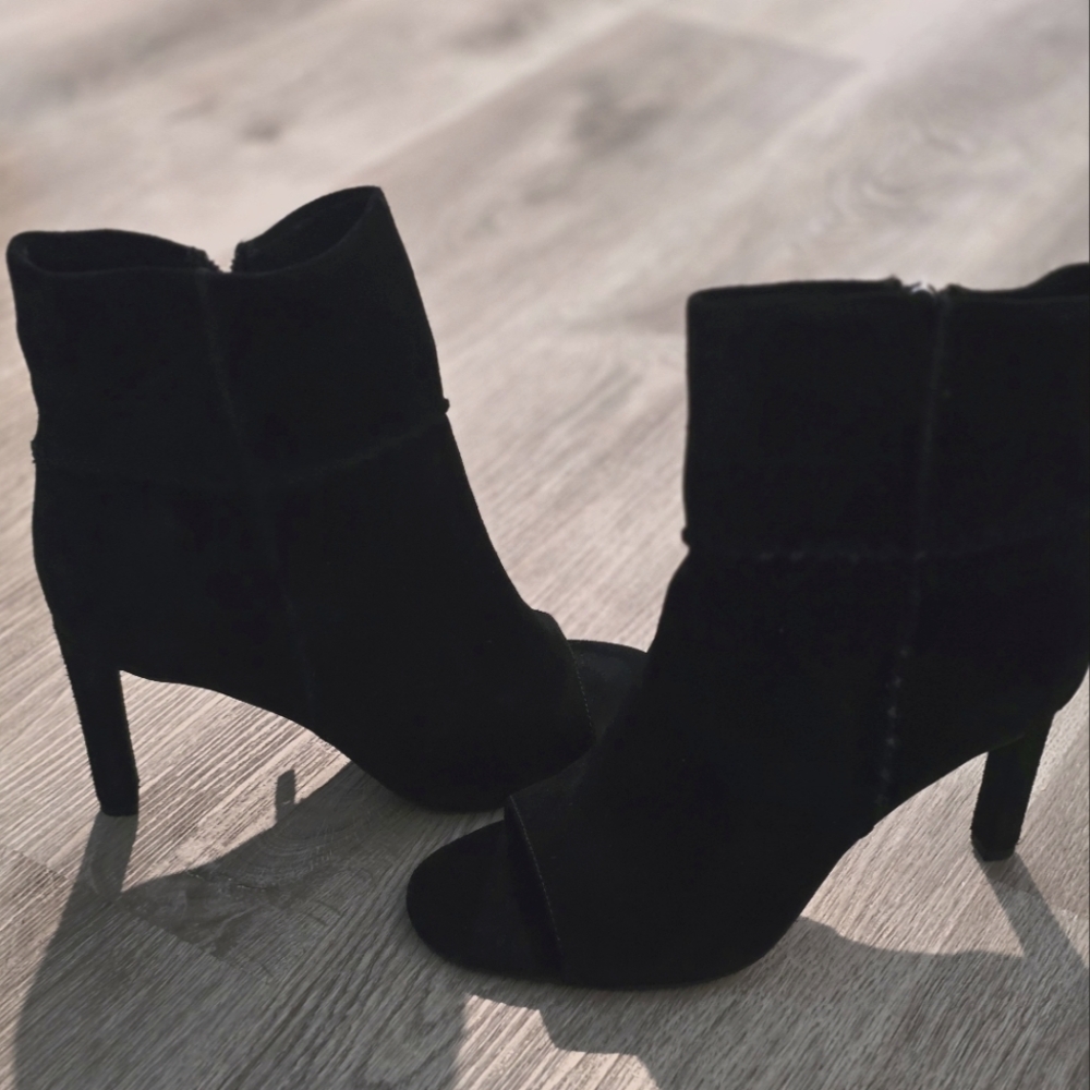 Vince Camuto Suede Booties